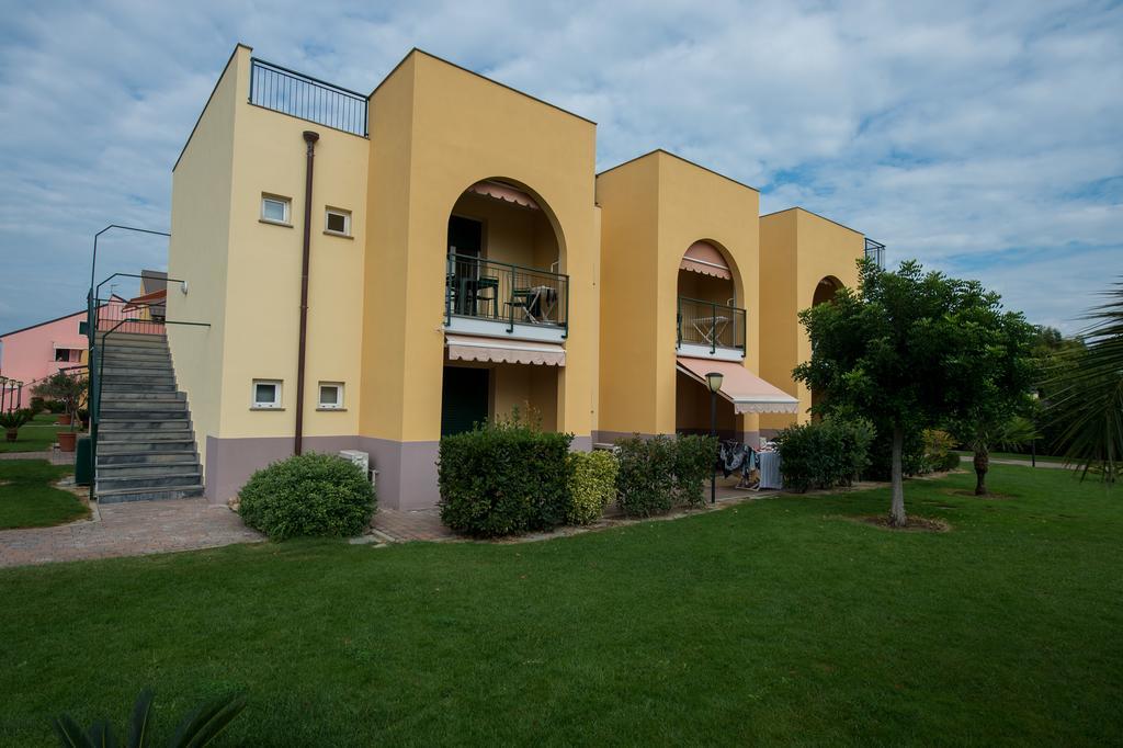 Residence Borgomare อัลเบงกา ภายนอก รูปภาพ