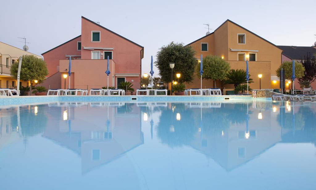 Residence Borgomare อัลเบงกา ภายนอก รูปภาพ
